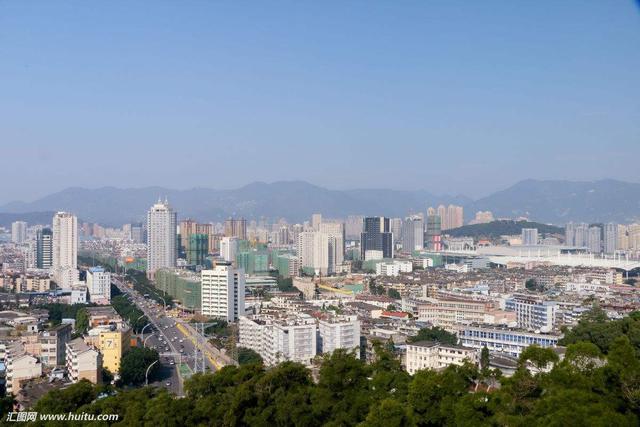 福州市各区县:福清市人口最多,永泰县面积最大,鼓楼区