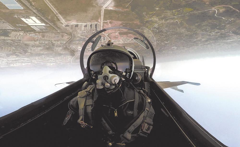 歼20歼16歼10C都能飞,中国空军这几名飞行员