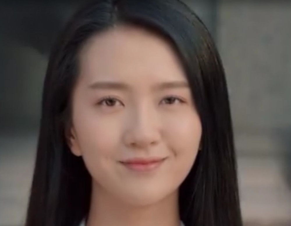 《归来去》已经开播了,学校里的唐嫣居然是她