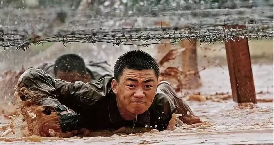 真实版《士兵突击》再现!生活远比电视剧更真挚,更感人!