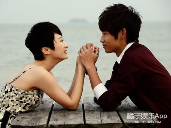 ��һ�����������꡷��ʯ����ȡ��һ������Ľ���ƶ䣬���ڳ������ˣ�