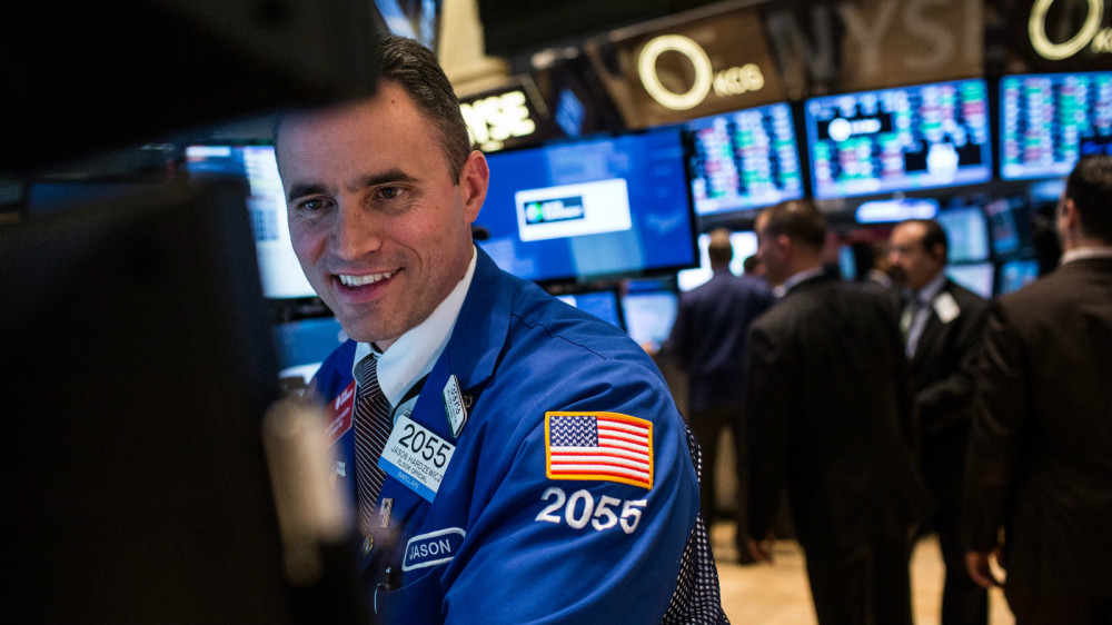 财经早报| 美五大科技巨头齐创新高 马来西亚号