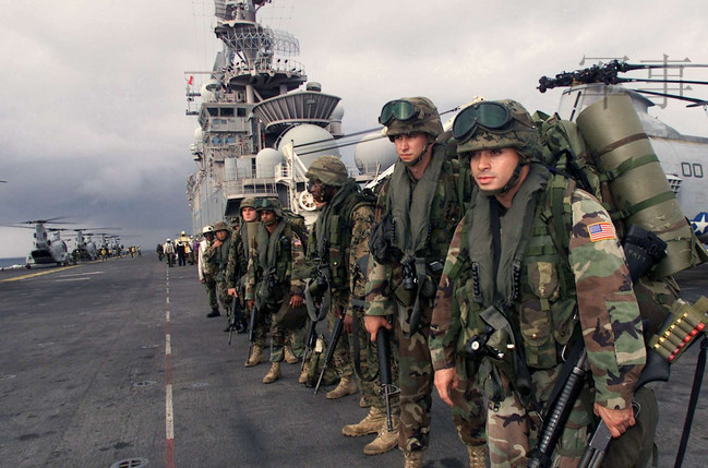 一味放纵以色列,美国大使馆遭受危机,就连海陆