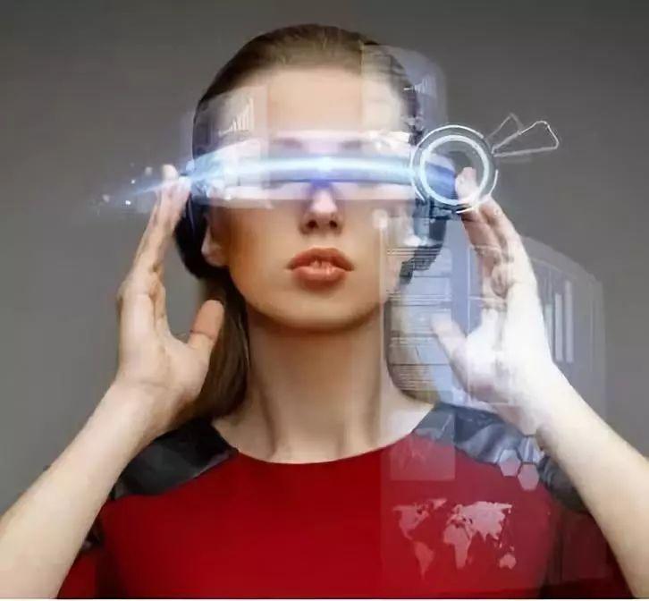 博会的科技盛宴,让你穿梭于未来与现在,虚拟与