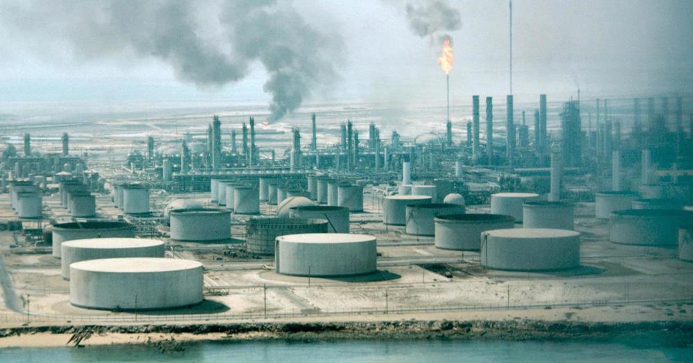 财经早报| 海底捞赴港上市 上汽也要做网约车了