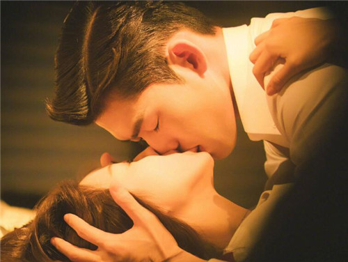 张翰张钧宁假戏真做?看到这一幕,网友不淡定