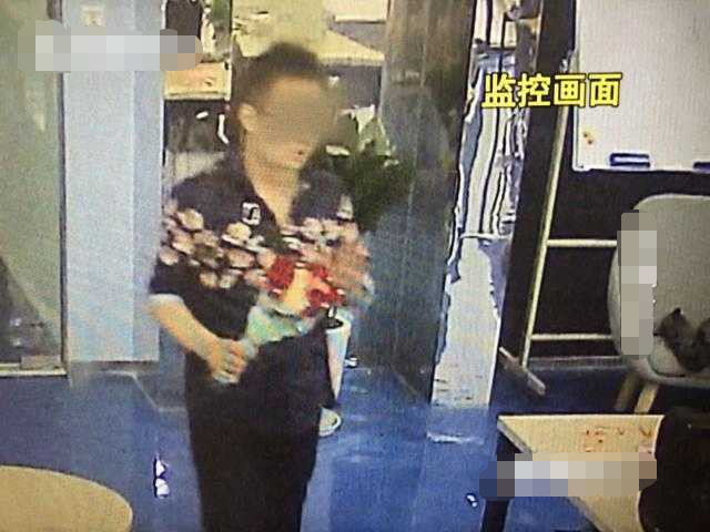 男子暗恋11年告白被拒 恼羞成怒将女孩活活捅死 我很爱她 看点快报