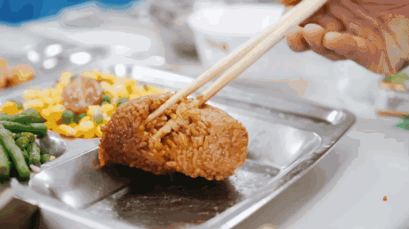 小龙虾是最佳社交食物?华东师大的这一款火了