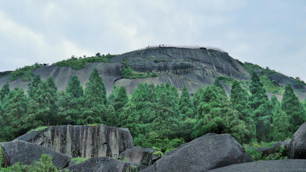 玉苍山风景区,石海,桂林山水,大地