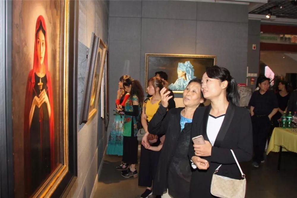 唯美精神——第二届中国当代经典写实人物油画名家作品邀请展西安站
