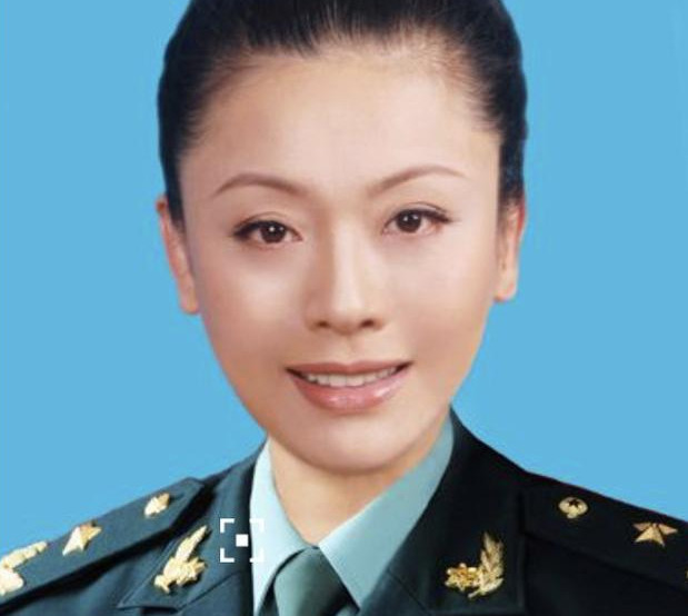 刘敏:最美女少将,将灵魂融入舞蹈!