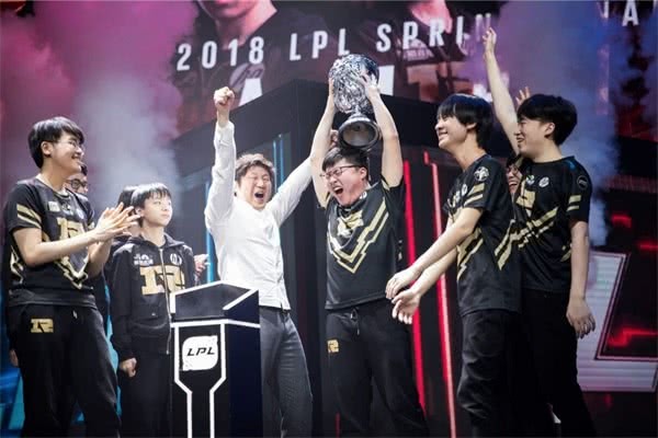 5月25日19时视频直播2018LPL夏季赛分组抽签