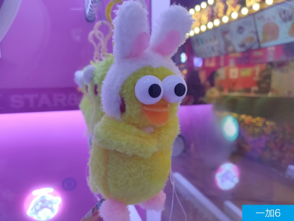 拍照到底怎么样? 一加6对比小米MIX2S\/坚果R