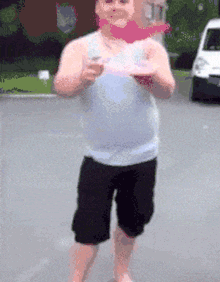 搞笑gif:防不胜防啊,前男友还是派人来婚礼上砸场子了