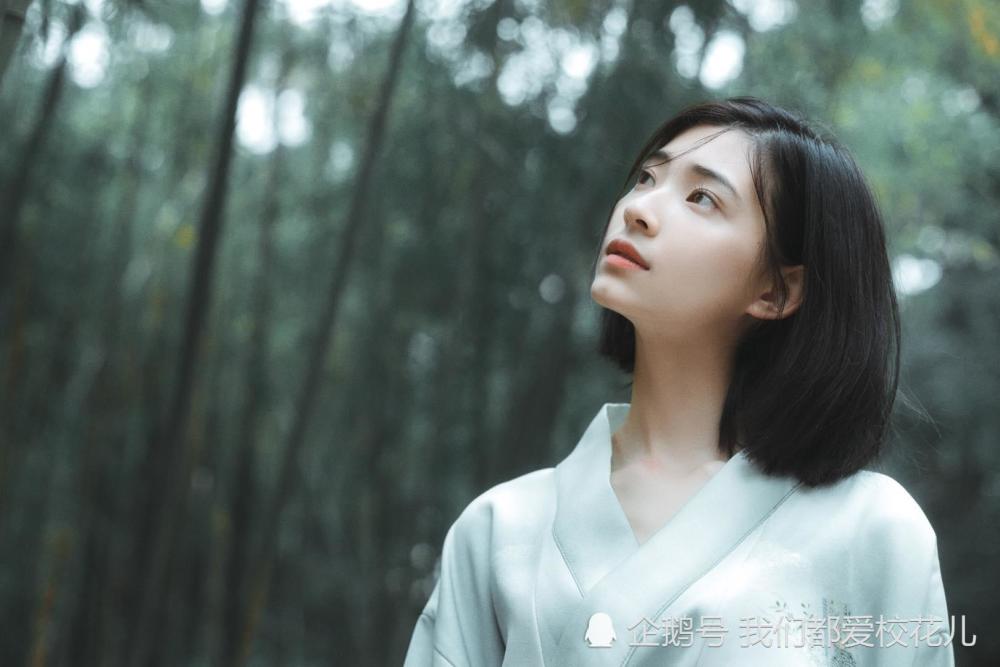 微博:@xg_gui 姓名:钟晨瑶 学校:华东政法大学 身高:162cm 体重:40kg