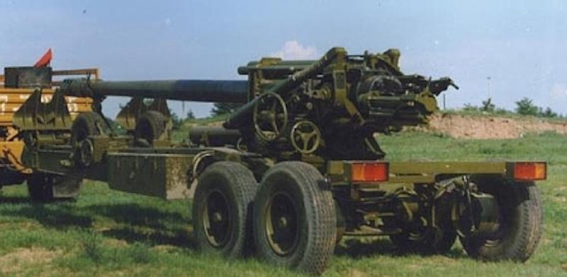 图片:1999年阅兵后pll01型155毫米牵引加榴炮就在中国部队中销声