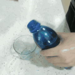 7款网红汽水评测 把办公室的戏精们憋成了表情包