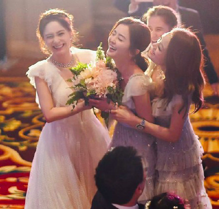 谈老公赖弘国的家人:大家都有点老派,但家庭气