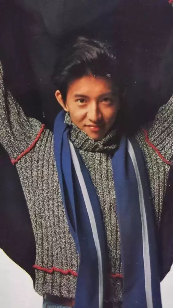 15岁出道 她就是父母巅峰颜值的MIX版