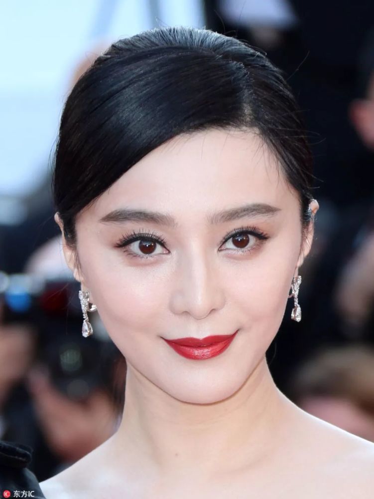 为啥范冰冰颈纹很励志关晓彤只会被群嘲(中奖