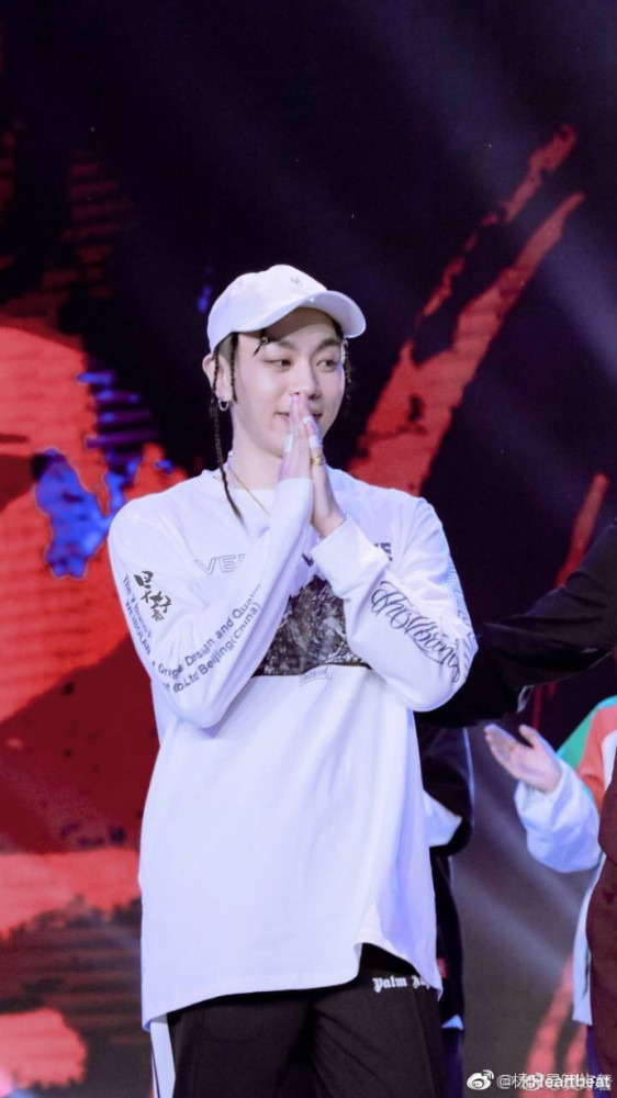 《这就是街舞》火了杨文昊,他为什么会有这么