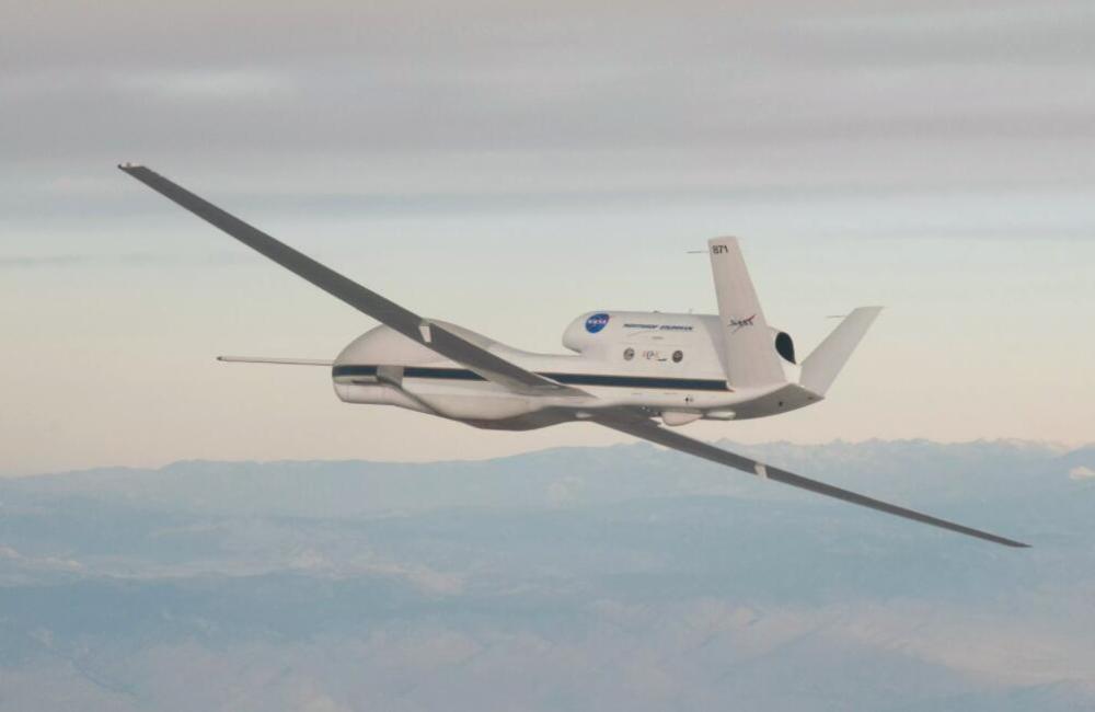 成洛马又出大招,世界首创联翼设计,翔龙无人机