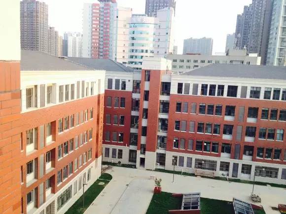 学区房！用穷人的钱养富人的娃？