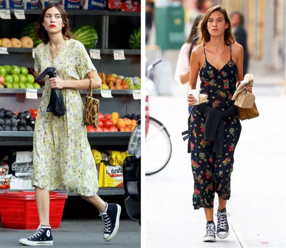 裙子混搭运动鞋 时髦的人都这么穿