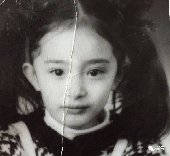 这个突然掀掉杨幂假发的化妆师还活着吗?