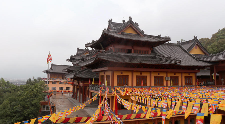 温州平阳石筠寺佛像开光大典暨界空法师荣膺方丈升座庆典通启