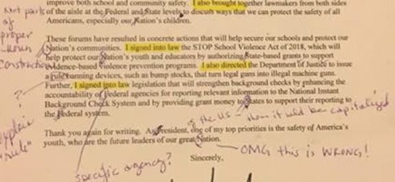 特朗普回信被英语老师批得面目全非,到底是有