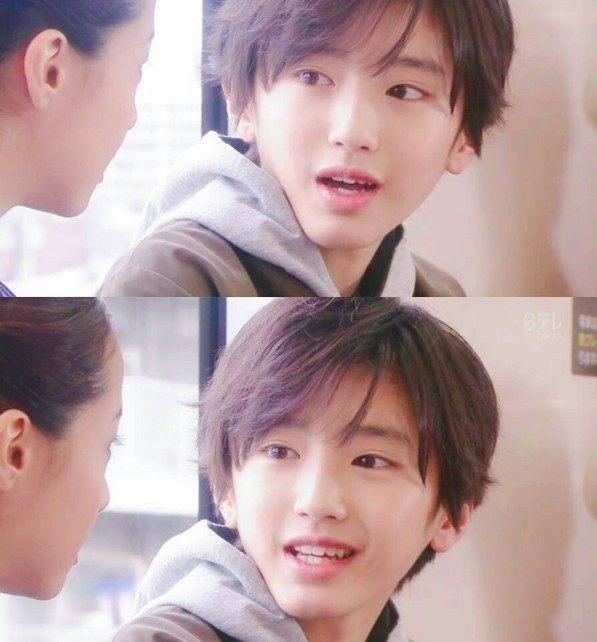日本15岁男星长得太甜美,眉清目秀唇红齿白笑起来令人