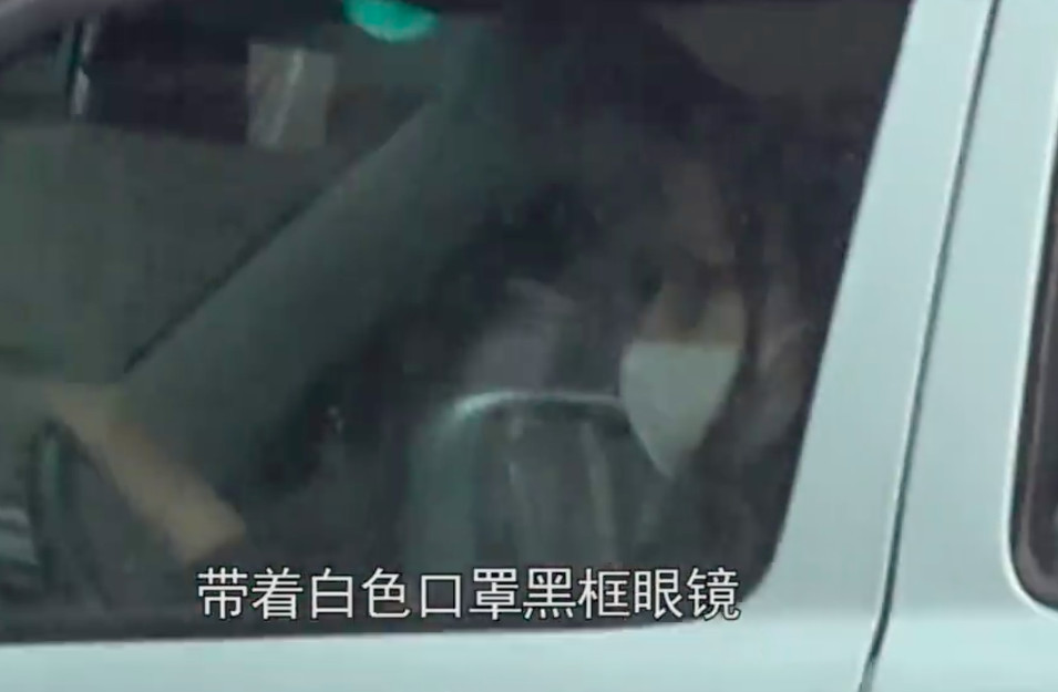 李宗盛与小27岁娇妻甜蜜日常曝光:妻子在家也