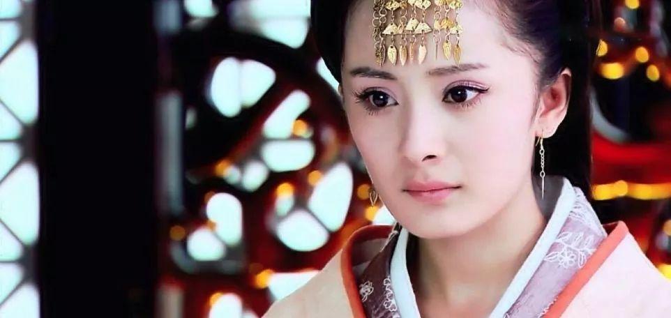 于正影射杨幂忘恩负义,还爆料她情史,说好的祝