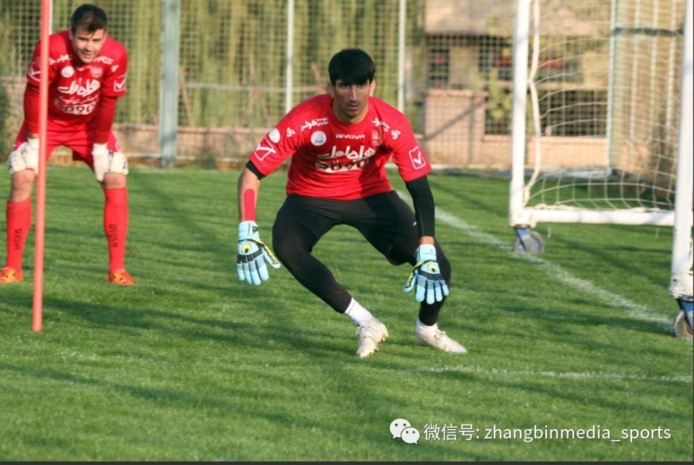 张斌专栏:一位世界杯门将的独特养成
