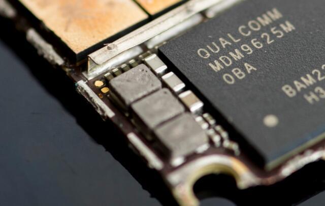 大公司要闻速览|联想发布国产旗舰机;国产5G芯