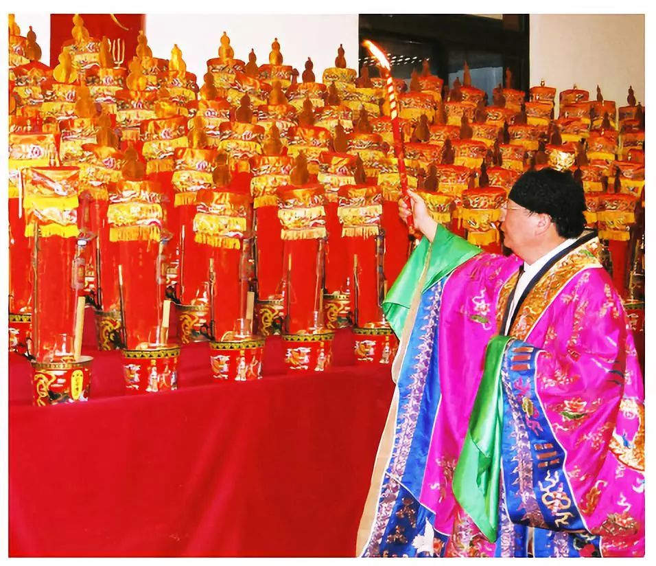 苦魂滞魄 乘光解脱:话说幽烛破暗的道教灯仪(上)
