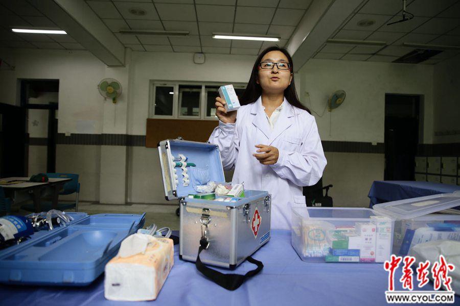 00后将迎来首次高考 高考考场准备就绪