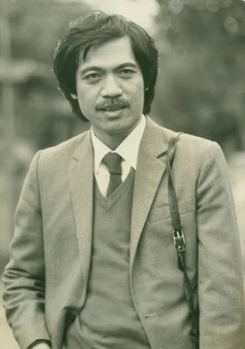 他创作《橄榄树》捧红齐豫，却一生窘迫憾然离世
