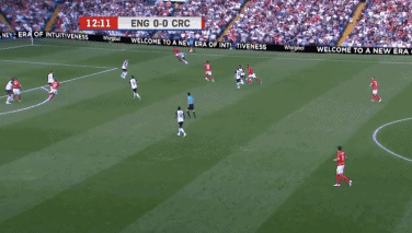 gif-拉什福德诡异弧线破门 维尔贝克鱼跃冲顶