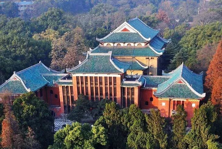 中国最美的六所大学