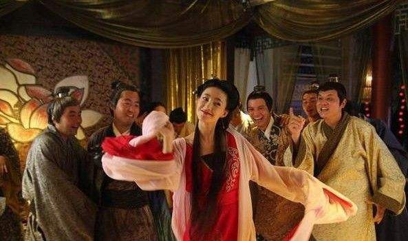 古代青楼女子必修的八种 家法 古代打丫鬟板子家法故事 古代青楼女子必修的八种 家法 梦晒大生活