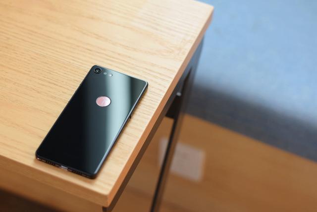 坚果PRO2上手体验:6+64GB+骁龙636,老罗眼