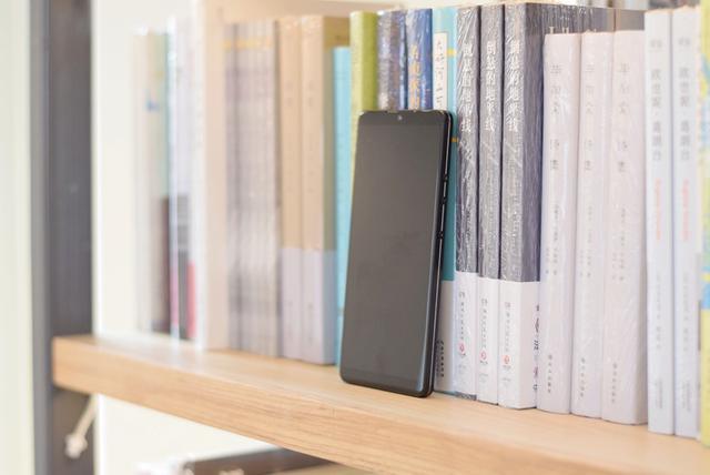 坚果PRO2上手体验:6+64GB+骁龙636,老罗眼