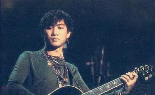 才华多变如黄家驹，双子座们生日快乐！