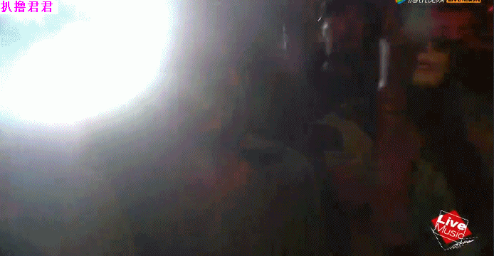 妹子,咱不能矜持点嘛