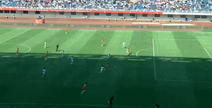 热身赛U23国足6-2朝鲜 20分钟5球黄紫昌2射3传
