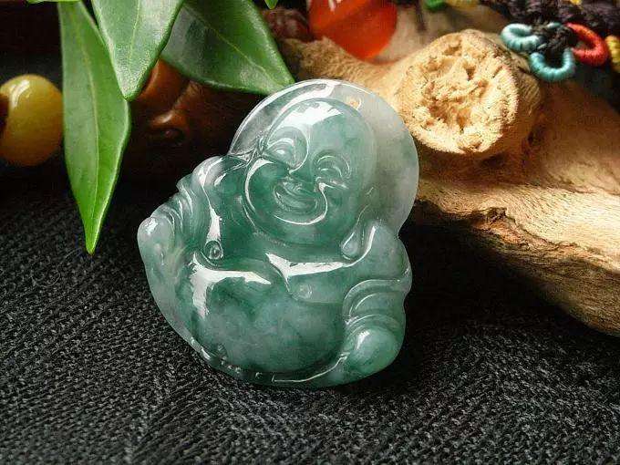 重口味扶她漫画网址,豆种翡翠是便宜货?你可能