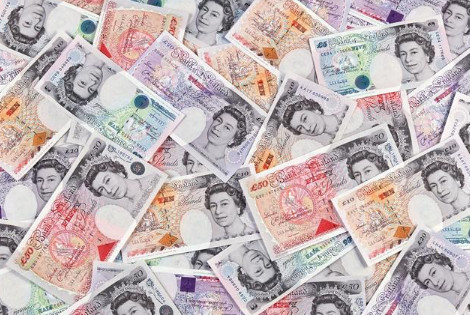 4姐妹不停的在怀孕,邻居却都瞧不起!医生: