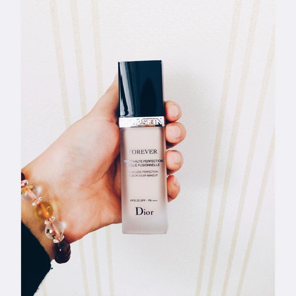 夏天最强不脱妆粉底液 我pick这几个